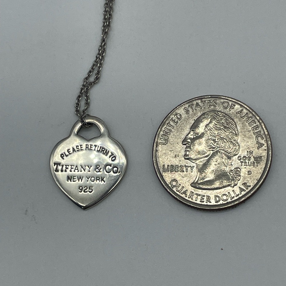Tiffany & Co. Engraved Heart Silver 925 Necklace - Picture 3 of 7